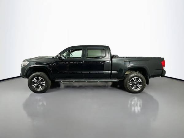 2017 Toyota Tacoma 4x4 4WD - Photo 8