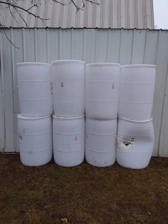 Barrel's - $10 (Eau Claire)63471096835713121