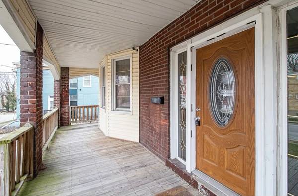 $1100.00 / 2br - 900ft2 - Spacious 2 bedroom apartment in the Incline District!63974329042946121