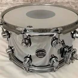 DW PERFORMANCE SERIES 8X14 STEEL SNARE DRUM 1