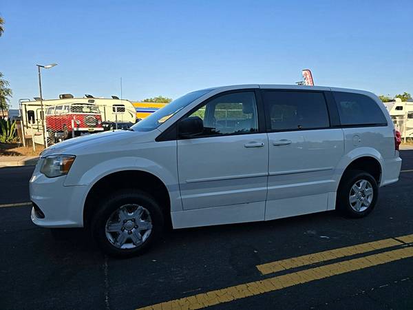 2012 Dodge Grand Caravan Passenger SE Minivan 4D - $8991.00 (burlingame)63477537649283124