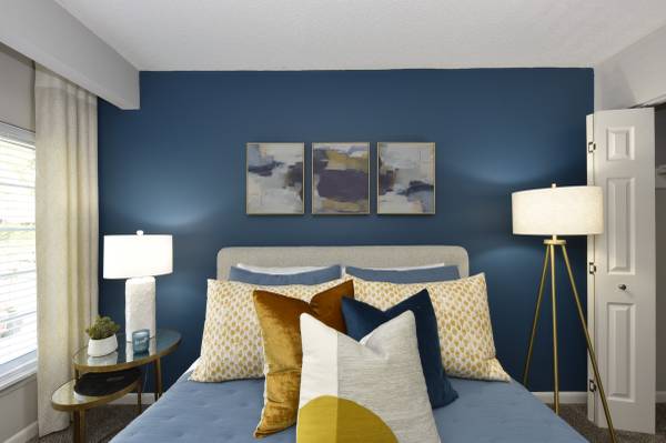 $1,539 / 2br - 946ft2 - Move In Special (Johnson City)63816553363457123