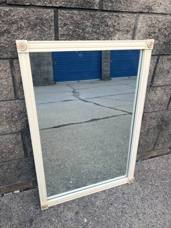 antique white mirror 1