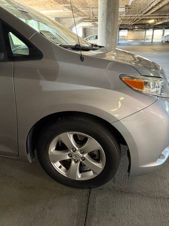 2013 Toyota Sienna LE – 8-Passenger – Clean Title – $11,950 - $11,950 (fremont / union city / newark)63470418598787124