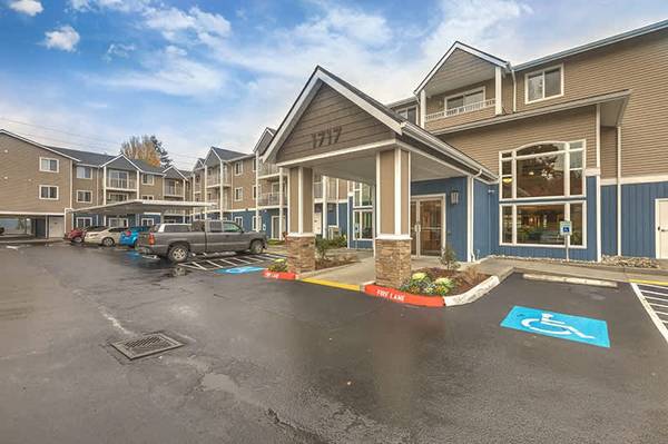 $1,318 / 2br - Internet de alta velocidad, instalaciones de arte y manualidades, 2 habitaciones 1 baño (1717 Sheridan Road, Bremerton, WA)63688567239681121