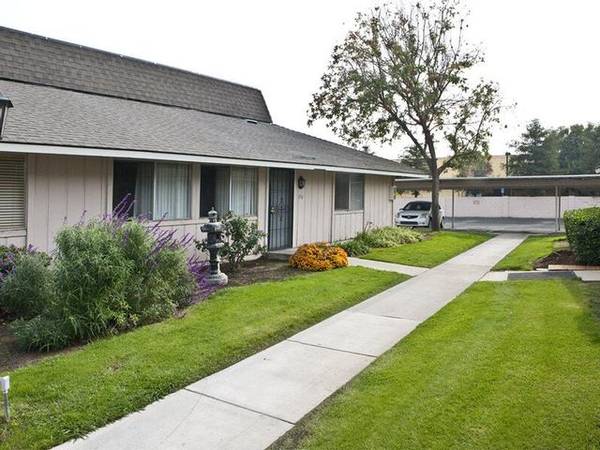 $1,520 / 1br - 720ft2 - Patio, Gated Entry, Great Neighborhood, Spacious Closets63798508733313124