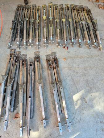 roofing brackets 1