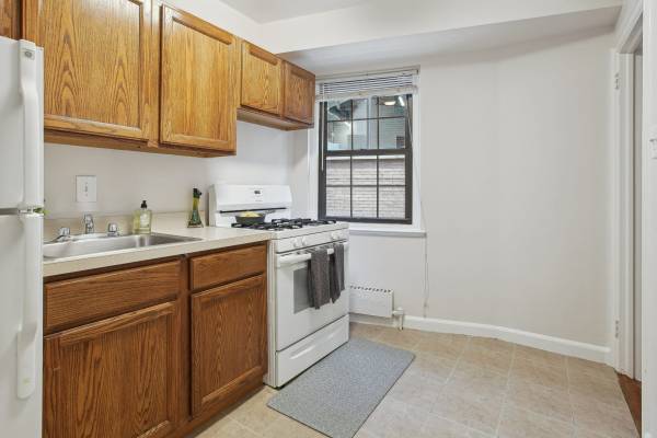 $1,699 Rise & Shine at The Phoenix – Your D.C. Nest Awaits! (Washington D.C.)63916757866882123