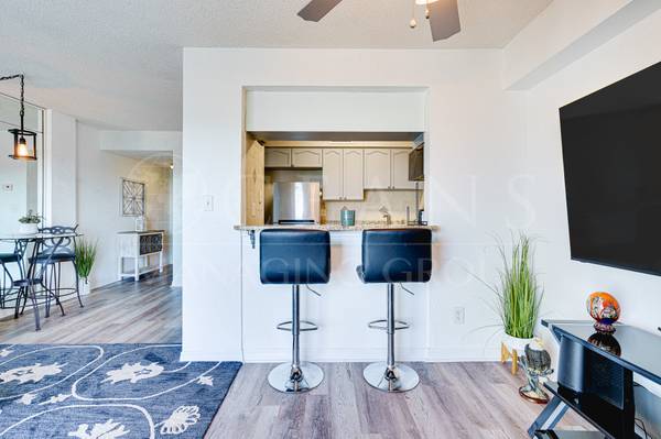 $1,725 / 1br - 735ft2 - 145 N Halifax Ave #703 (Daytona Beach)63791497664129124