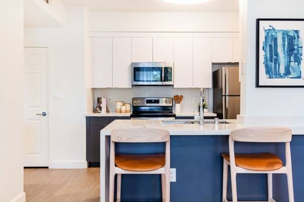 $3,388 / 1br - 534ft2 - 1 bedroom, Hardwood-Style Flooring, Pet-Friendly Community (cupertino)63667888830211120