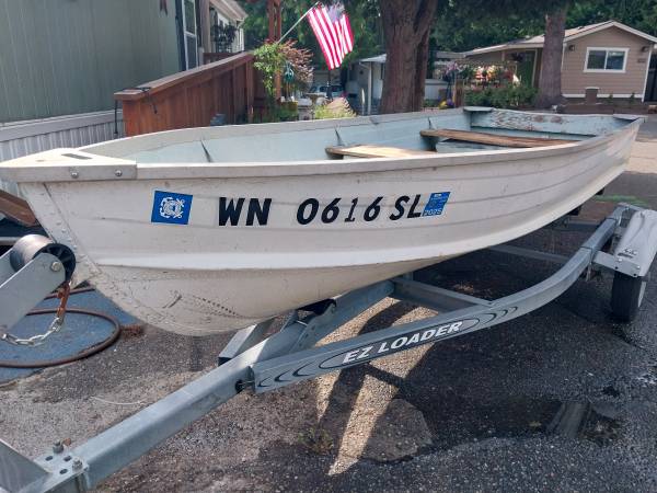 BOTE/MOTOR/REMOLQUE DE 12' - $1.500 (KENMORE)63439334182657123
