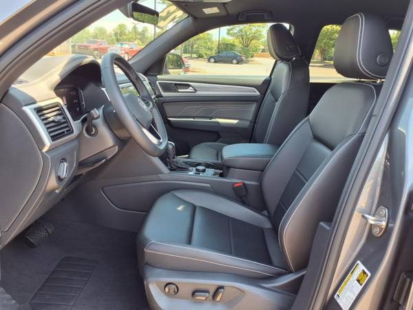 2023 Volkswagen VW Atlas Cross Sport 3.6L V6 SE w/Technology ** Call - $32,470 (Manassas, VA)63616247114113122