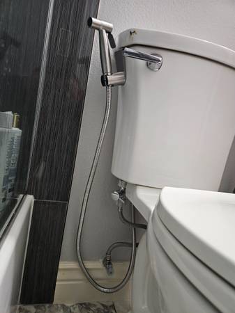 HANDYMAN SERVICES  install ceiling fans, faucet, toilet,door lock, 1