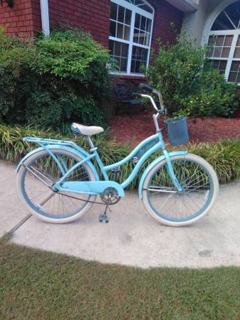 Ladies Beach cruiser bike with 26" tires, Huffy Nel Lusso 1