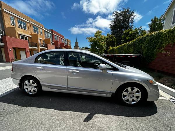 2009 Honda Civic - $6,200 (santa rosa)63470420321283124