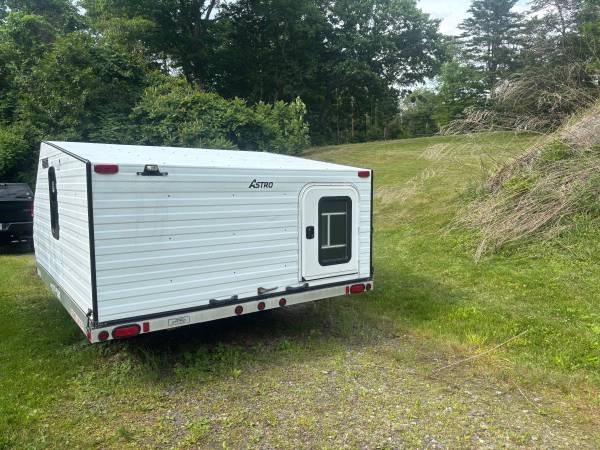 Mini camper/ Snowmobile trailer trailer 1