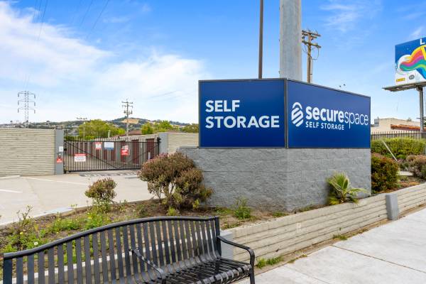 Storage Units at SecureSpace San Leandro 1