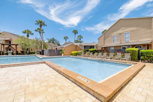 $1,259 / 1br - 539ft2 - 1BD 1BA with screened in balcony!63976137399426123
