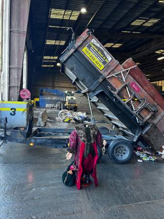 Captain Haul it All Moving Disposal 1