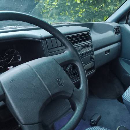 Volkswagen  VW  Eurovan, - $3,200 (San Diego)63624789827329124