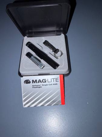 MAG-Lite Solitaire Flashlight - new 1