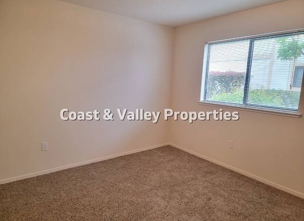 $2,350 / 2br - South Salinas Home for RENT!!!64009501904003124