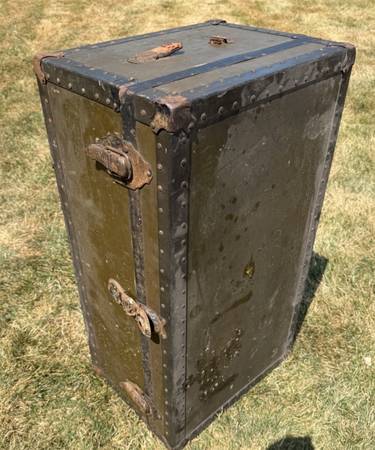Storage Trunk 1