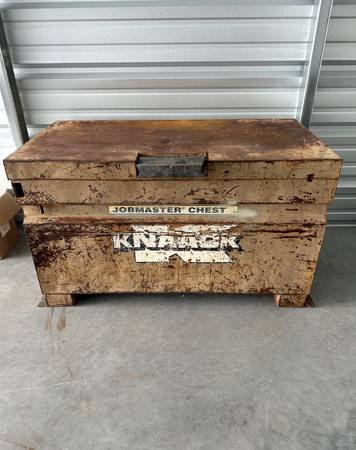 Knaack Jobsite Box 1