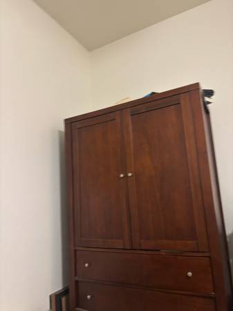Large storage cabinet 1