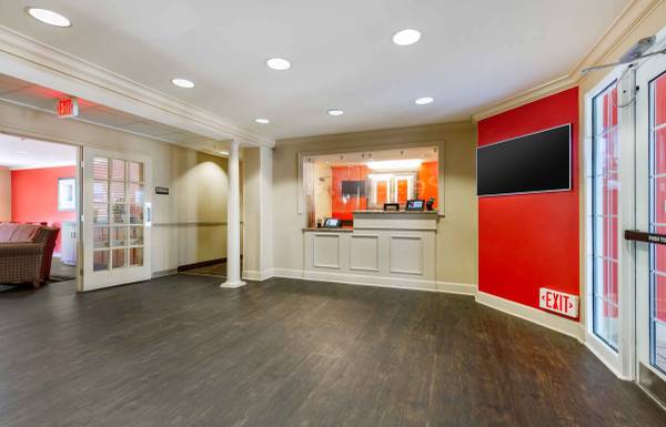 $1,950 / 1br - Fully Furnished Studio - Minimum 1 Month (Gaithersburg)63822079399555121