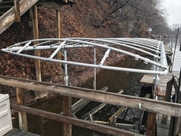 Vertical Boat Lift 1