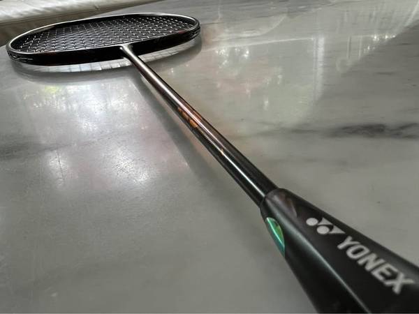 Matte black Yonex Voltric Force 4U G4 badminton racket 1