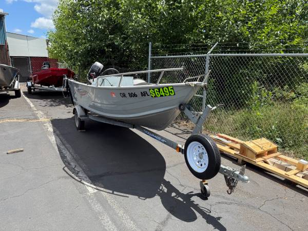 2010 Smokercraft 15' Alaskan SC - $6.49563471421231619121
