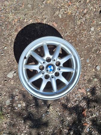Bmw wheel 1
