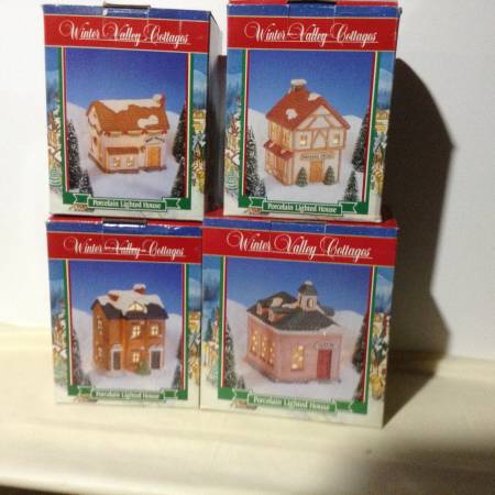 Christmas Porcelain lighted houses 1