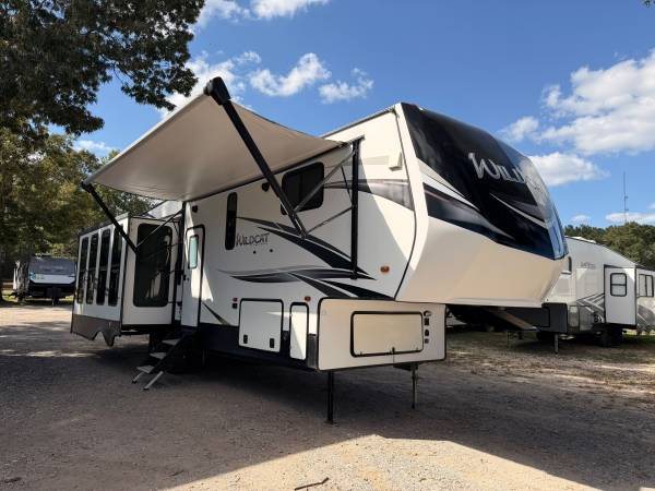 2019- Forest River Wildcat 1