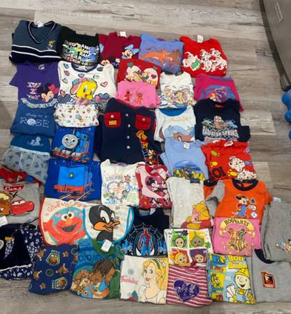 IN SEARCH OF BABY/KIDS CLOTHES 1