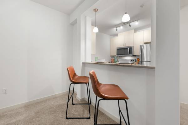 $1,895 / 1br - 716ft2 - It's Heating up and so are the Specials - 2 Full Months FREE - (Downtown Tacoma)63786614026497124