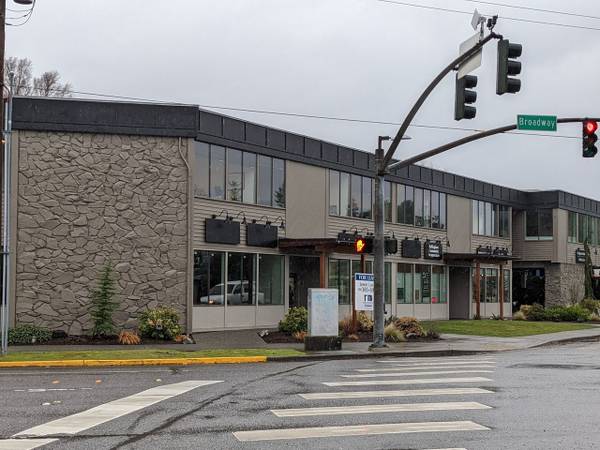 204 SQFT Private Office with Shared Lobby 1