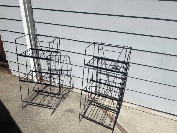 Display Rack 3 Tier Heavy Duty Gage Metal Construction 1