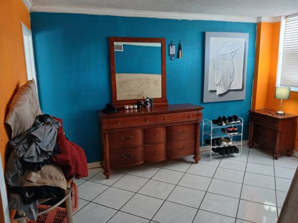 $450 / 2br - Room for rent (Fortlauderdale)63825137241217123