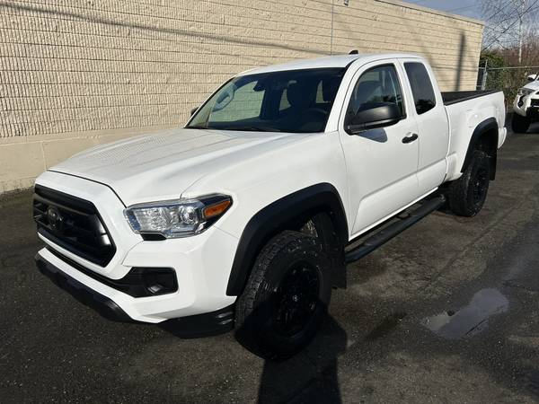 2021 Toyota Tacoma Access Cab SR5 4WD V6 --1 propietario, automático, título limpio-- - $34,995 (kirkland)63613909184515120