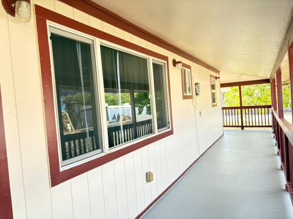 $2,000 / 3br - Three Bedroom Home (Waianae, Leeward, Makaha)63939392997122121