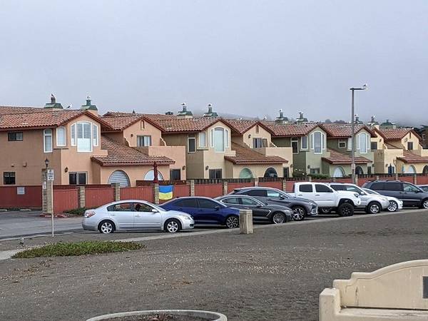 $2,950 / 1br - 750ft2 - Pacifica-1Br/1Ba, 3rd Fl, OceanView, BeachFront, Garage, Steps-2-beach (pacifica)63667905789313124