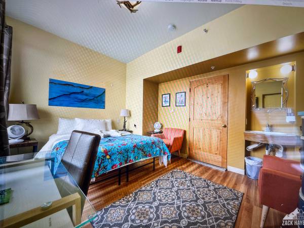 $400 / 220ft2 - Unique Qupqugiaq Inn - $100 descuento con este anuncio (Midtown)64014171036161122