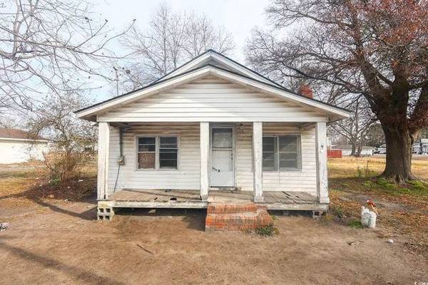 2bd 1ba Home for Sale in Loris 1