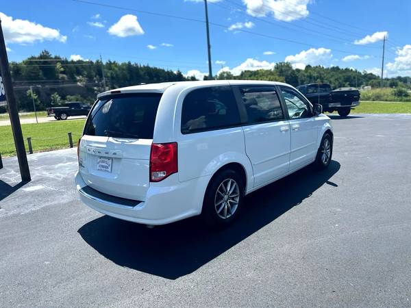 2017 DODGE GRAND CARAVAN SE - $6,900 (Sevierville)63625083147907123