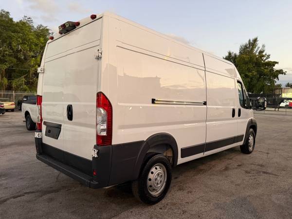 2018 RAM ProMaster 2500 High - Photo 4