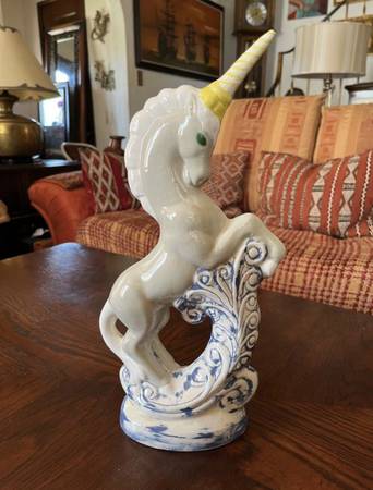 Vintage MCM white unicorn or planter with golden unicorn 1
