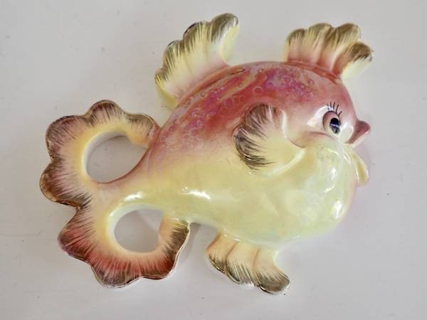 Fish: Vintage Ceramic "Bradley Exclusives" Wall Mount. Fine Condition 1